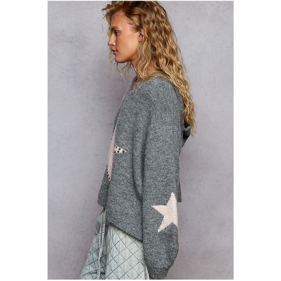 POL Heather Grey Star Print Studded Hoodie Sweater Top - Picture 4 of 4